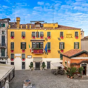 https://hotel-ala.hotelinveneto.com